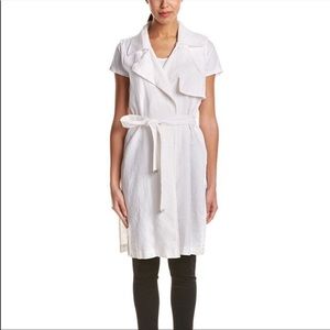 Vince Camuto linen white vest